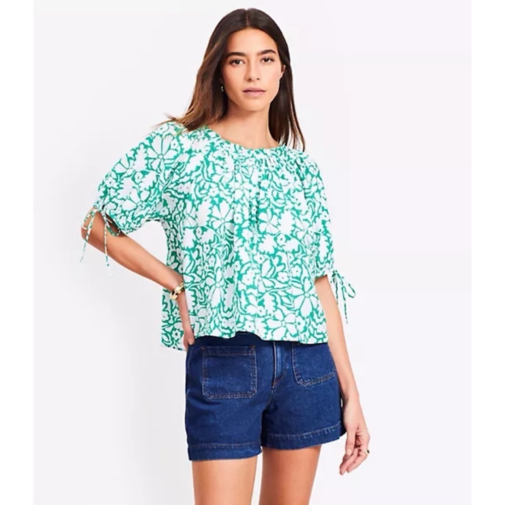 NWT LOFT Floral Tie Cuff Blouse Medium
